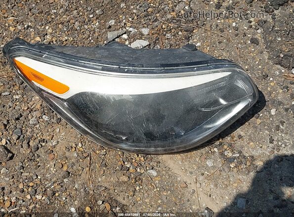 KNDJN2A2XK7912002 2019 KIA SOUL White Вид щитка приладів