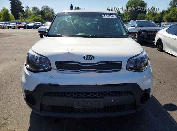 KNDJN2A2XK7915532 2019 KIA SOUL White Front view