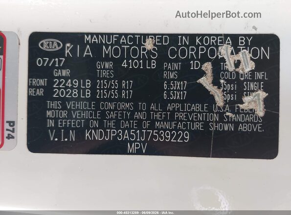KNDJP3A51J7539229 2018 KIA SOUL White Вид підкапотного простору