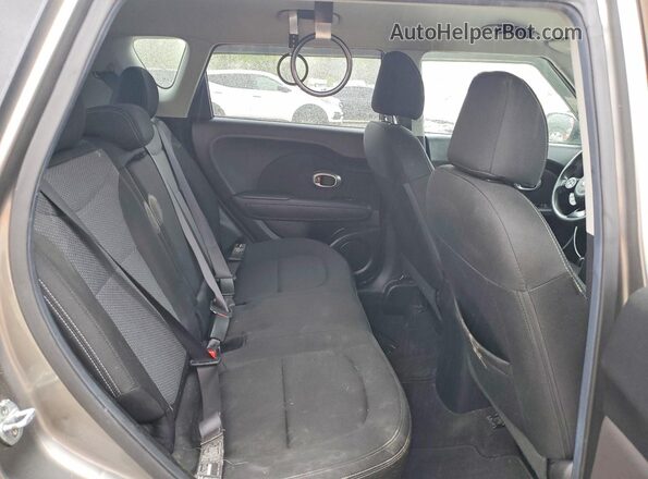 KNDJP3A52J7518728 2018 KIA SOUL Gray 