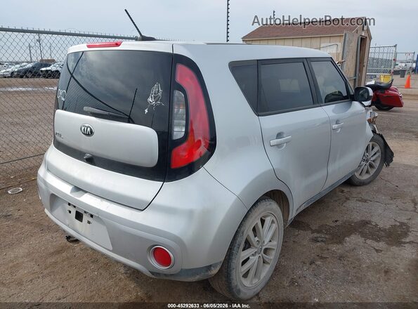 KNDJP3A57K7662437 2019 KIA SOUL Серебряный Задняя правая четверть