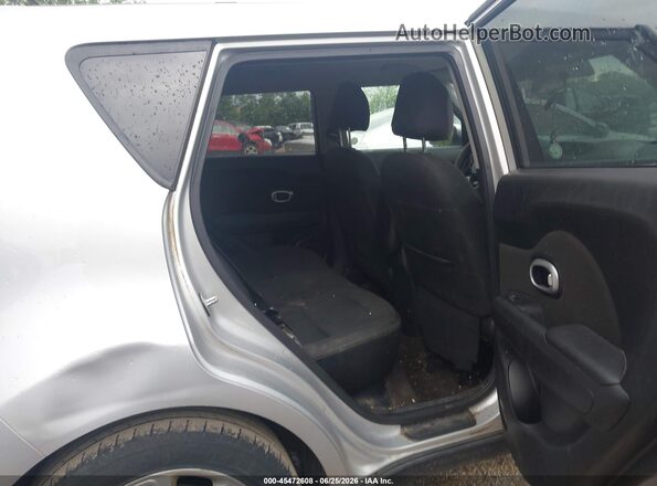 KNDJP3A57K7698516 2019 KIA SOUL Silver VIN կոդի պիտակի տեսք