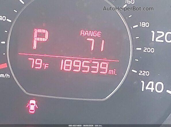 KNDJP3A58J7603248 2018 KIA SOUL Blue 