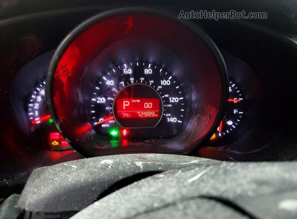 KNDJX3A5XG7828313 2016 KIA SOUL Red Вид щитка приладів