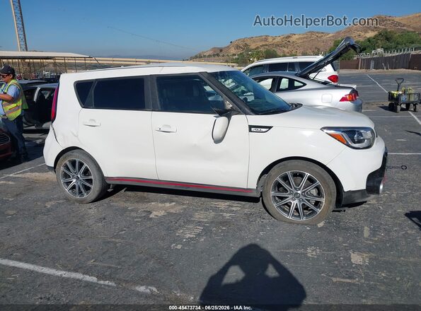 KNDJX3AAXK7699804 2019 KIA SOUL White Widok zestawu wskaźników