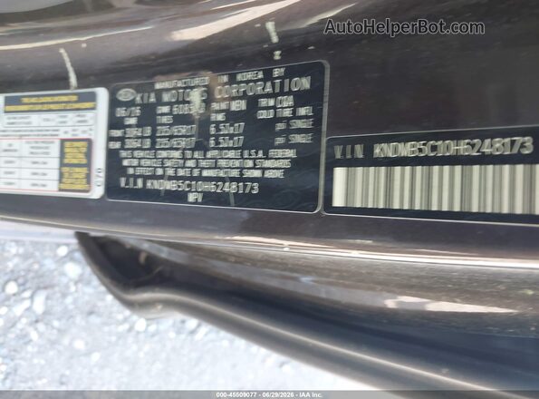 KNDMB5C10H6248173 2017 KIA SEDONA Gray Vista del compartimento del motor