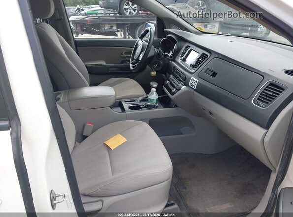KNDMB5C11L6593785 2020 KIA SEDONA White 