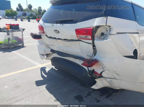 KNDMB5C12H6224196 2017 KIA SEDONA White Вид задньої частини салону