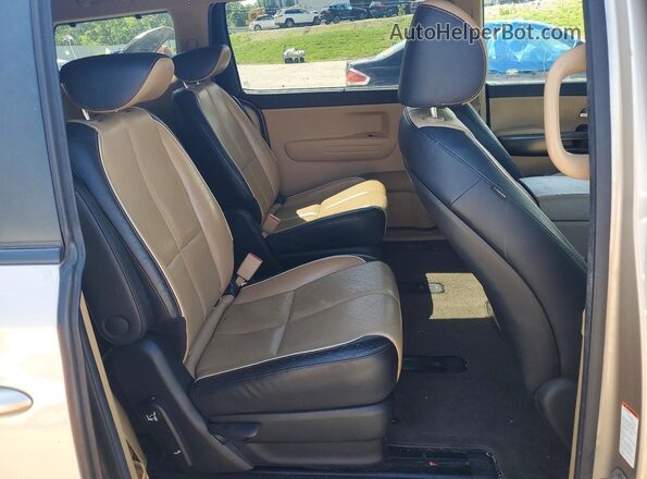 KNDMB5C12H6307210 2017 KIA SEDONA Tan 
