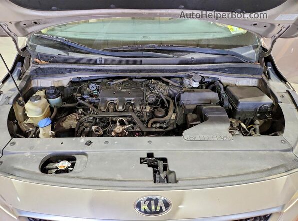 KNDMB5C13G6098414 2016 KIA SEDONA Beige ძრავის განყოფილების ხედი