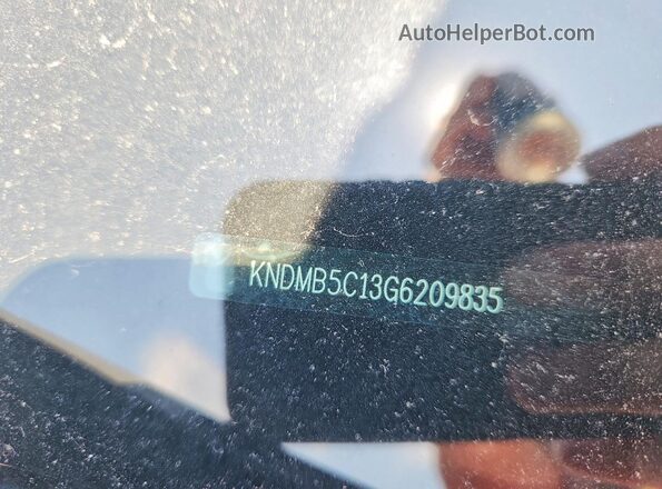 KNDMB5C13G6209835 2016 KIA SEDONA Maroon 