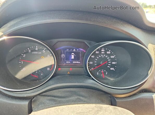 KNDMB5C13G6209835 2016 KIA SEDONA Maroon 