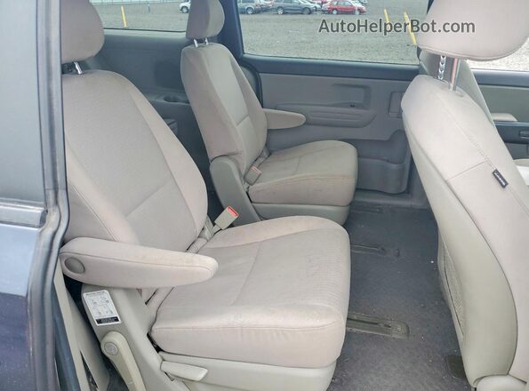 KNDMB5C13H6219850 2017 KIA SEDONA Черный Вид задней части салона