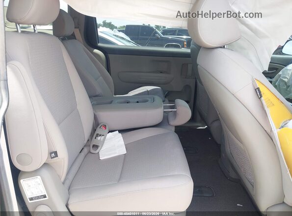 KNDMB5C13J6379183 2018 KIA SEDONA Burgundy Widok naklejki z numerem VIN
