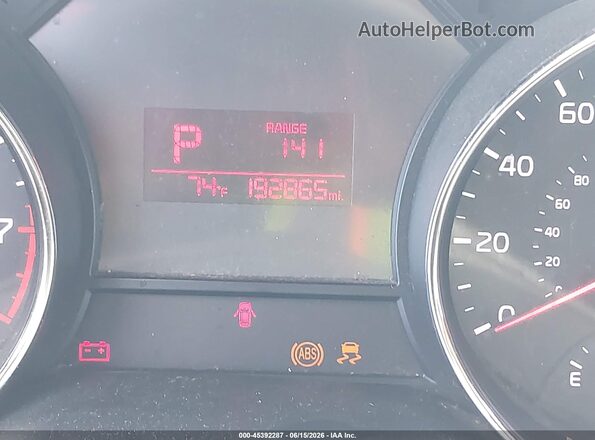 KNDMB5C13J6387803 2018 KIA SEDONA Black 