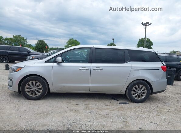 KNDMB5C13K6541279 2019 KIA SEDONA Серебряный Панорамный вид салона 360°