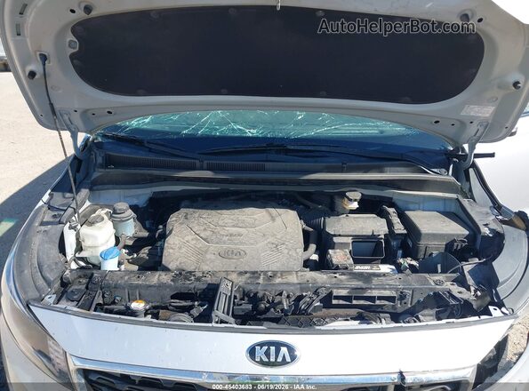 KNDMB5C13M6667645 2021 KIA SEDONA Silver Widok z tyłu
