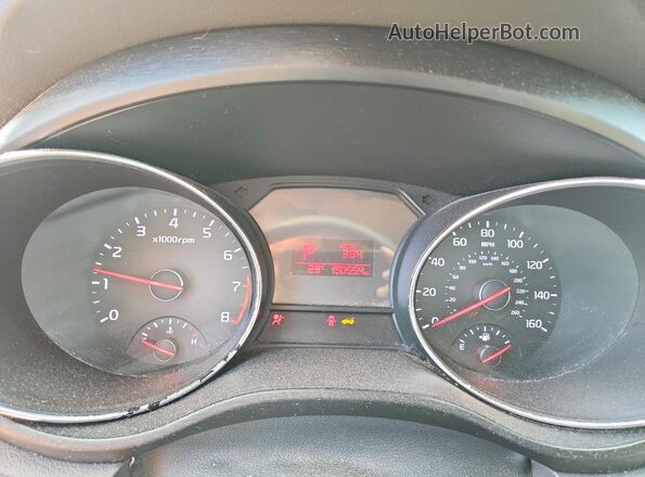 KNDMB5C14G6083260 2016 KIA SEDONA Burgundy Instrument cluster view