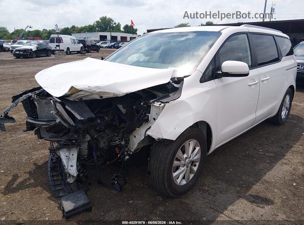 KNDMB5C14H6339723 2017 KIA SEDONA White Vista tres cuartos delantera izquierda