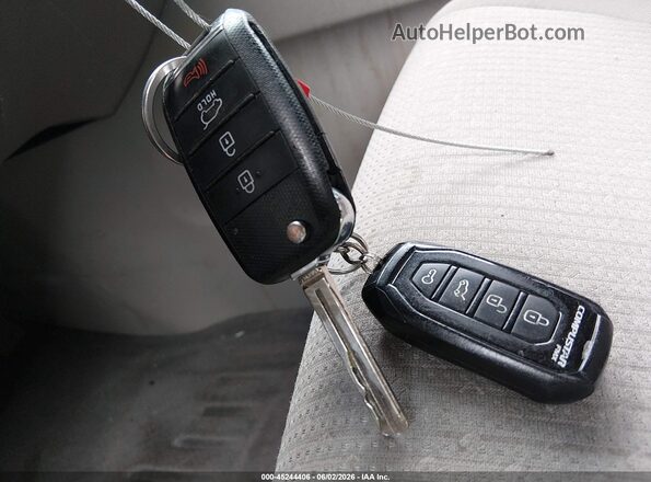 KNDMB5C15G6105024 2016 KIA SEDONA Brown Вид панелі приладів