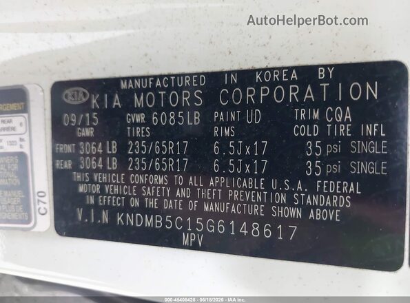 KNDMB5C15G6148617 2016 KIA SEDONA White 