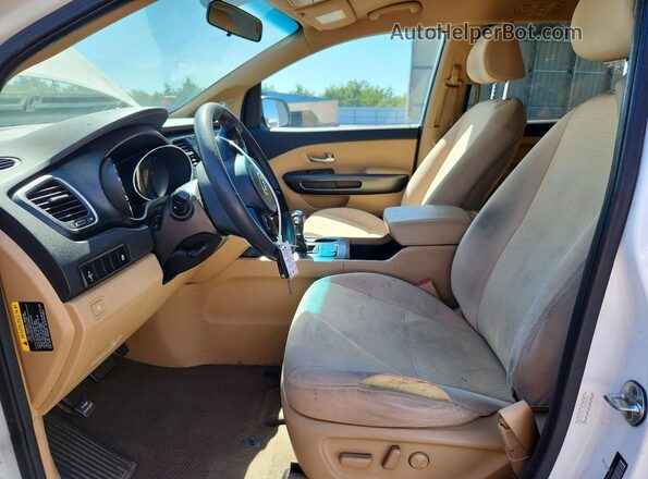 KNDMB5C15H6230901 2017 KIA SEDONA White 