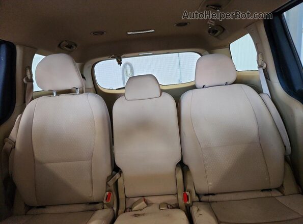 KNDMB5C15H6243907 2017 KIA SEDONA White Widok tylnych siedzeń