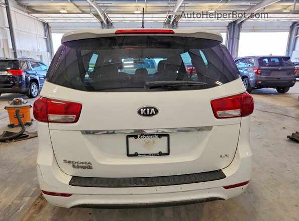 KNDMB5C15H6243907 2017 KIA SEDONA White Widok z tyłu