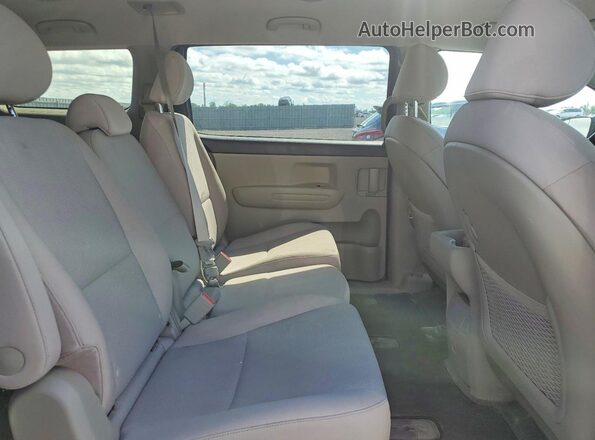 KNDMB5C15L6656807 2020 KIA SEDONA Gray Rear interior view