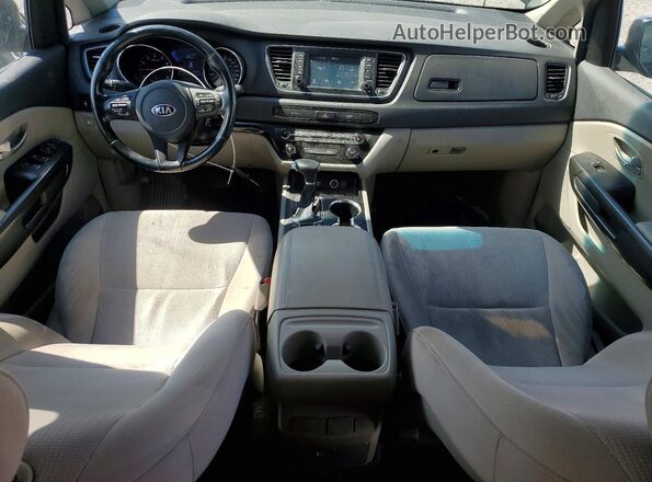 KNDMB5C15L6656807 2020 KIA SEDONA Gray Dashboard view