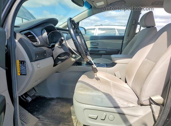 KNDMB5C15L6656807 2020 KIA SEDONA Gray Front interior view