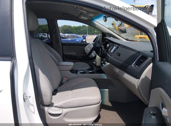 KNDMB5C16K6538764 2019 KIA SEDONA White Widok wnętrza z przodu