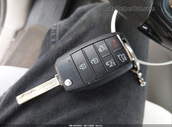 KNDMB5C16K6538764 2019 KIA SEDONA White Widok deski rozdzielczej