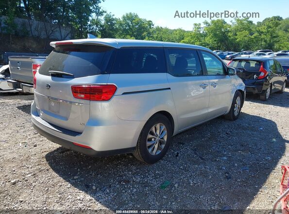 KNDMB5C16K6558867 2019 KIA SEDONA Серебряный Задняя правая четверть