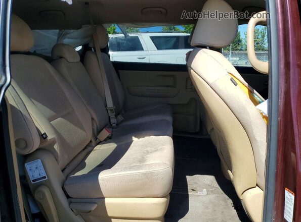 KNDMB5C17G6095189 2016 KIA SEDONA Бордовый Вид задней части салона