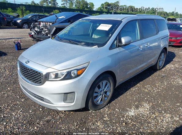KNDMB5C17G6163197 2016 KIA SEDONA Silver წინა მარცხენა ხედი სამი მეოთხედიდან