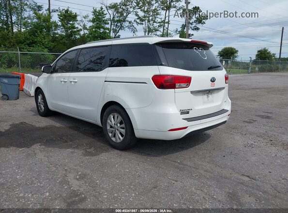 KNDMB5C18H6268106 2017 KIA SEDONA White Rear left