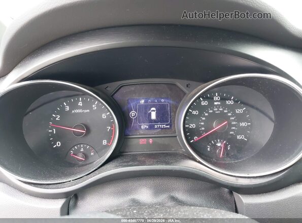 KNDMB5C18H6318454 2017 KIA SEDONA Gray უკანა სავარძლების ხედი