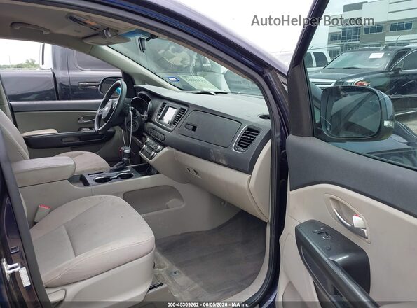 KNDMB5C18L6613336 2020 KIA SEDONA Blue Vista interior delantera