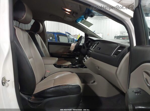 KNDMB5C18L6639497 2020 KIA SEDONA White Vista interior delantera