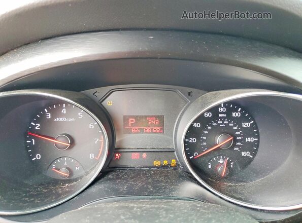 KNDMB5C19H6219304 2017 KIA SEDONA Beige Սարքավորումների վահանակի տեսք