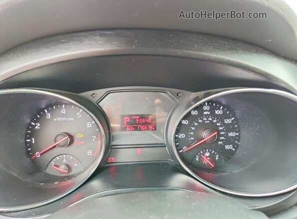 KNDMB5C19H6242372 2017 KIA SEDONA Silver Widok zestawu wskaźników
