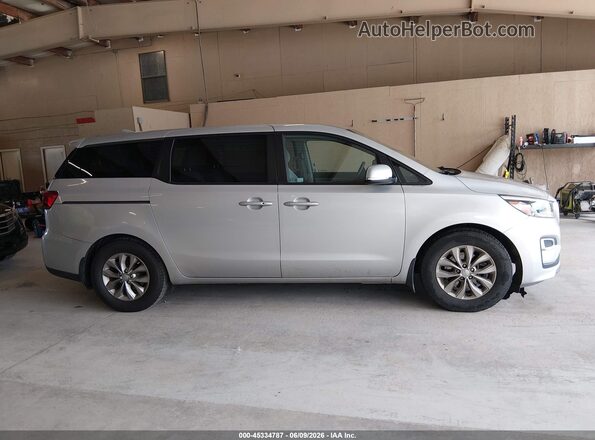 KNDMB5C19L6619596 2020 KIA SEDONA Silver 