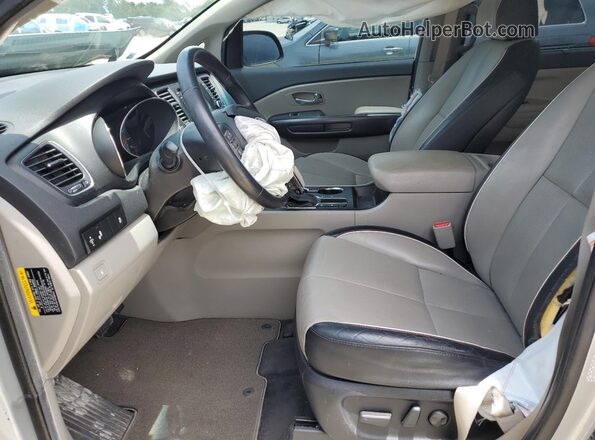 KNDMB5C19M6664569 2021 KIA SEDONA Silver 