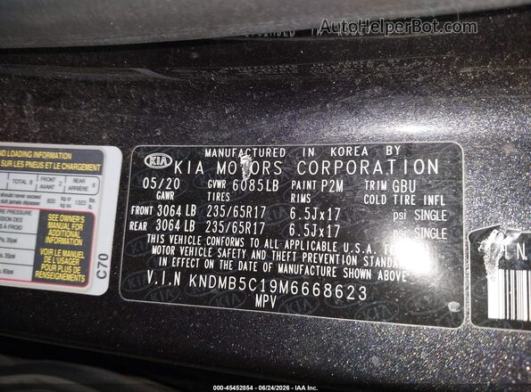 KNDMB5C19M6668623 2021 KIA SEDONA Gray Vista del compartimento del motor