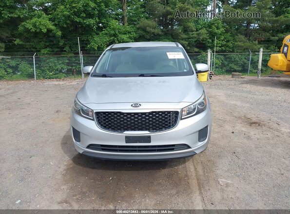 KNDMB5C1XH6218405 2017 KIA SEDONA Silver Вид щитка приладів