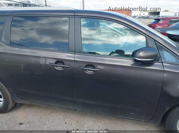 KNDMB5C1XH6322795 2017 KIA SEDONA Gray ხელსაწყოთა პანელის ხედი