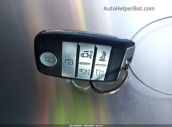 KNDME5C15G6142601 2016 KIA SEDONA Silver Widok deski rozdzielczej
