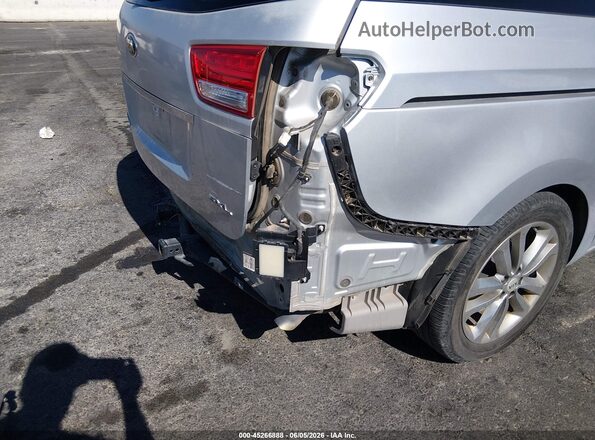KNDME5C15G6142601 2016 KIA SEDONA Silver 