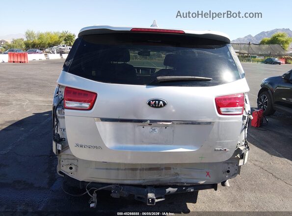 KNDME5C15G6142601 2016 KIA SEDONA Silver 
